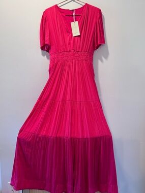 Jolie fuchsia maxi dress with pockets – new with tags